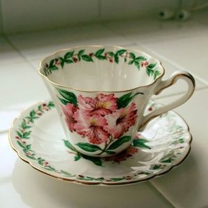Gladstone Laurel Time Hibicus Flower Teacup and Saucer-England